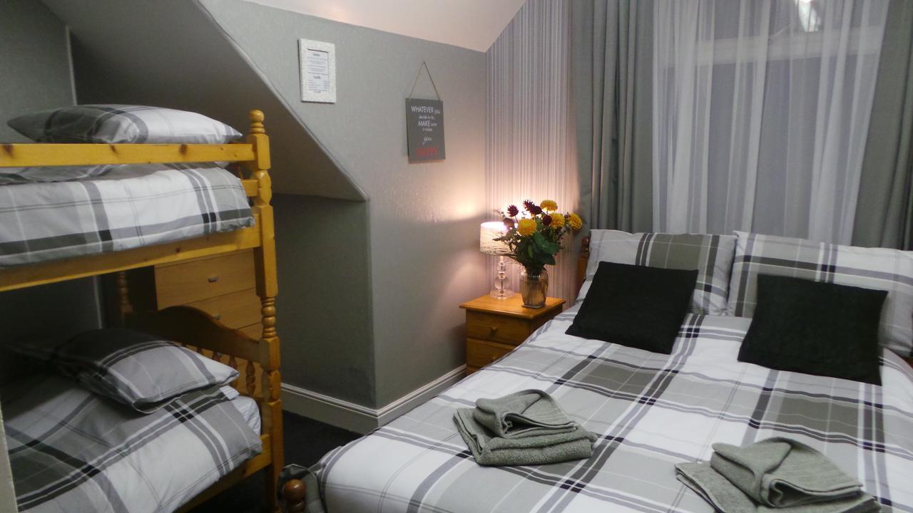 The Oakcliffe Bed and Breakfast Exeter Esterno foto