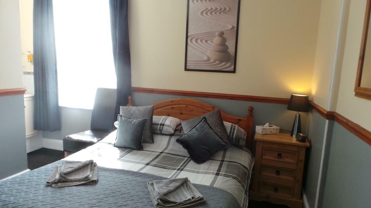 Bed and Breakfast The Oakcliffe Exeter Esterno foto